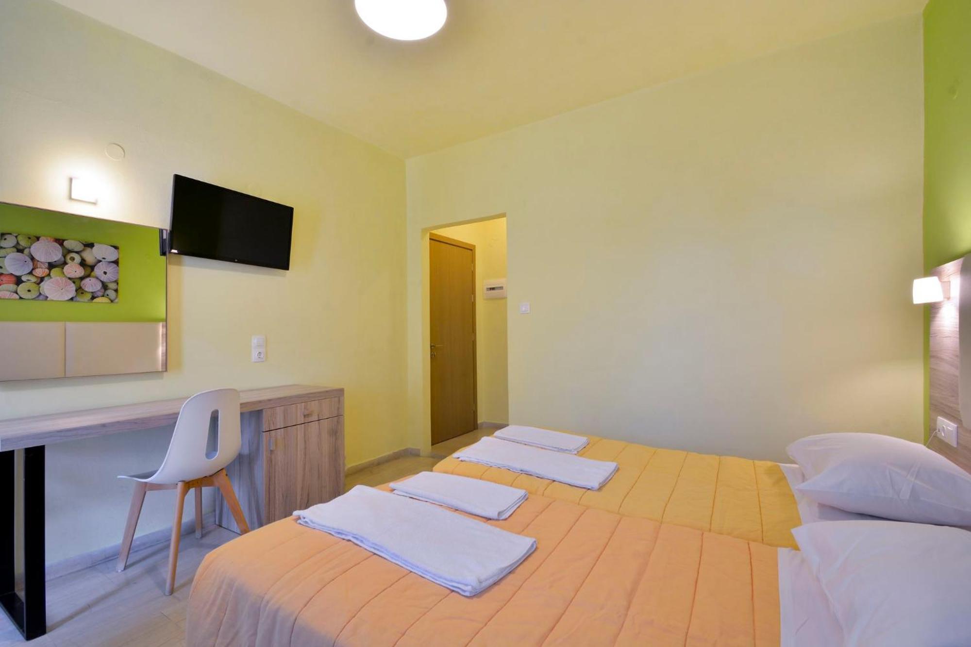 Hotel Orpheus กูเวีย ภายนอก รูปภาพ