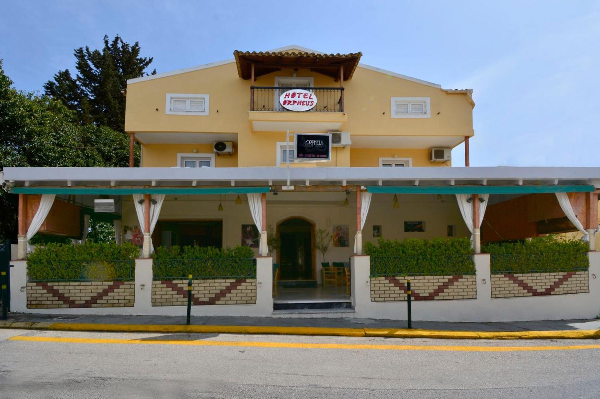 Hotel Orpheus กูเวีย ภายนอก รูปภาพ